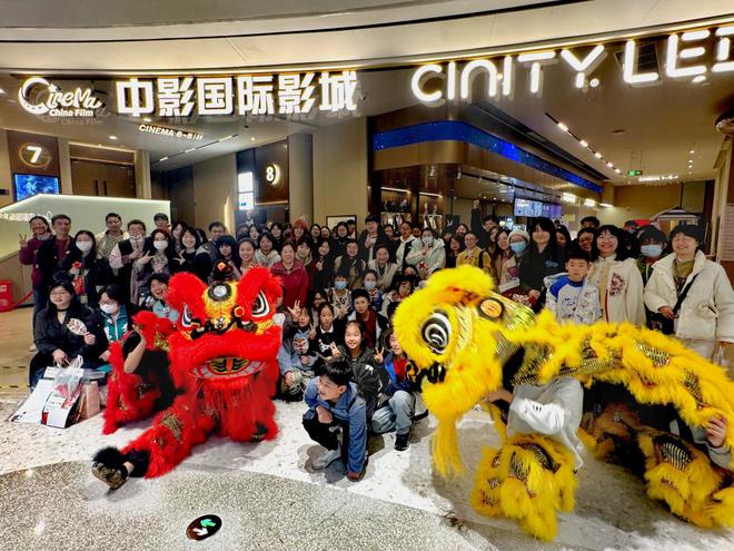 到生活场 换个方式“打开”影院澳门新葡京青岛市南区:从放映厅(图2) 到生活场 换个方式“打开”影院澳门新葡京青岛市南区:从放映厅(图2)